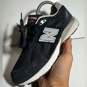 New Balance 990 v3 “Black White” Boy’s Size 5.5